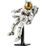 LEGO® Creator 3u1 31152 Astronaut u svemiru
